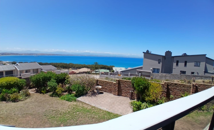 5 Bedroom Property for Sale in De Bakke Western Cape